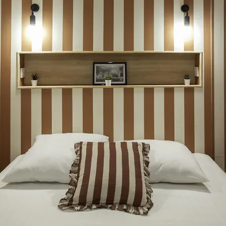 Apartment #20 Staywizus - 1 Bdr Heart Of Old Town Ac Wifi 5 Mins To Sea Nizza