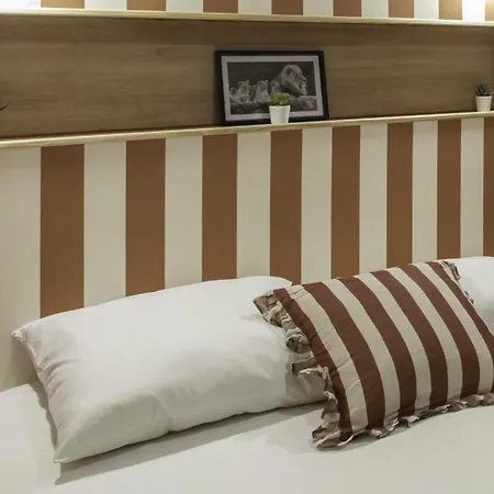 #20 Staywizus - 1 Bdr Heart Of Old Town Ac Wifi 5 Mins To Sea * Nizza
