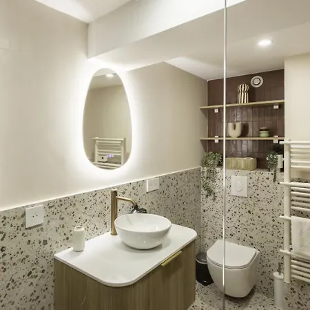 #20 Staywizus - 1 Bdr Heart Of Old Town Ac Wifi 5 Mins To Sea Nizza