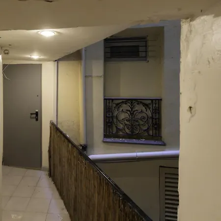 #20 Staywizus - 1 Bdr Heart Of Old Town Ac Wifi 5 Mins To Sea Apartment Nizza